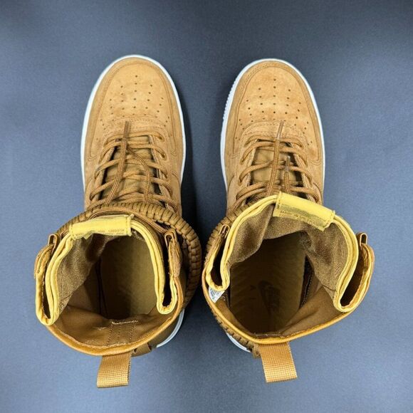 Wmns Nike SF Air Force 1 High 'Muted Bronze' - Picture 3 of 8